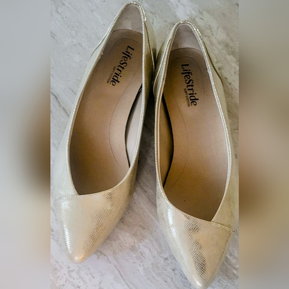 Life Stride Women's Metallic Gold Flats